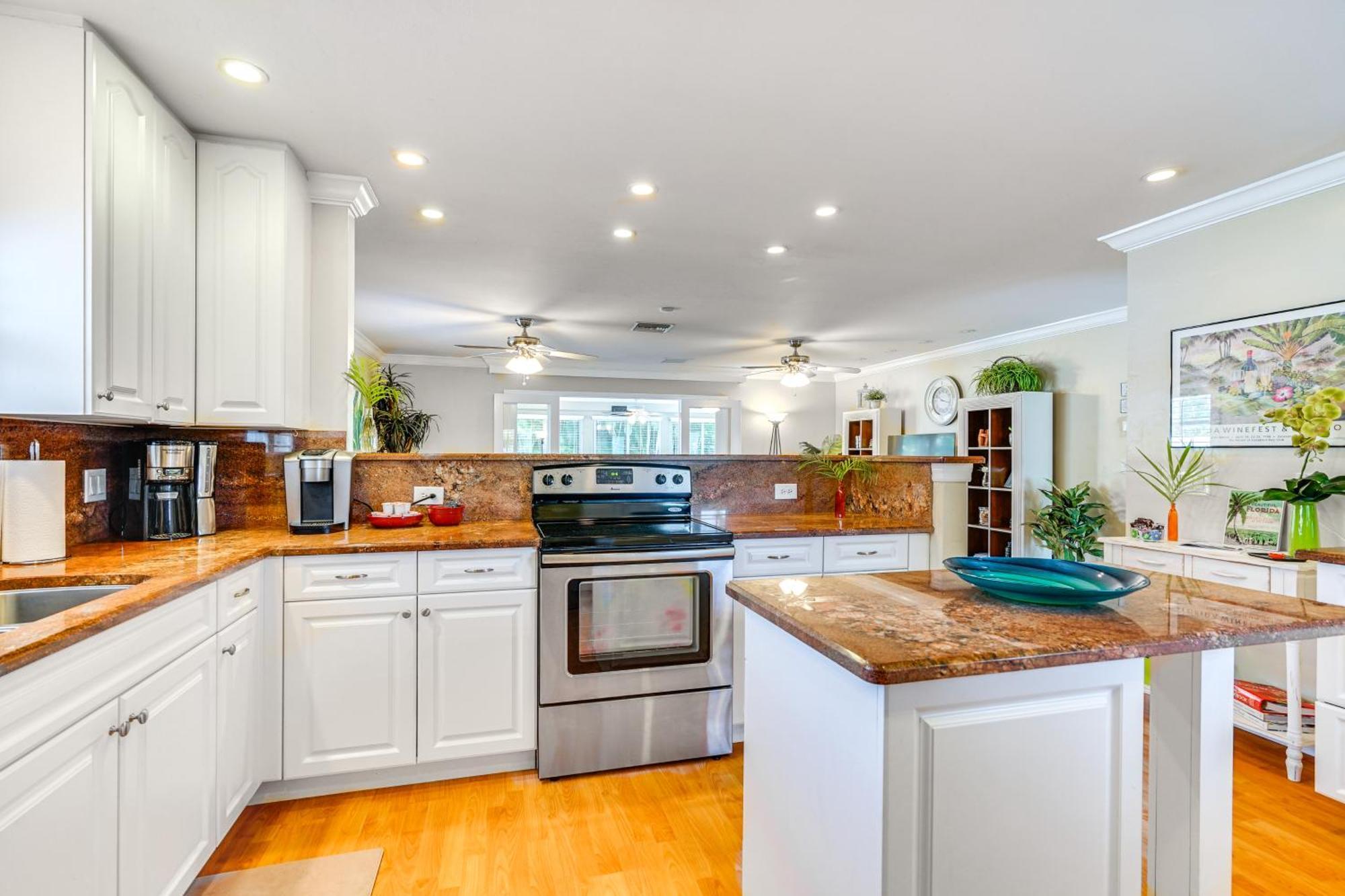 Fort Myers Bungalow - 12 Miles To The Beach! Εξωτερικό φωτογραφία