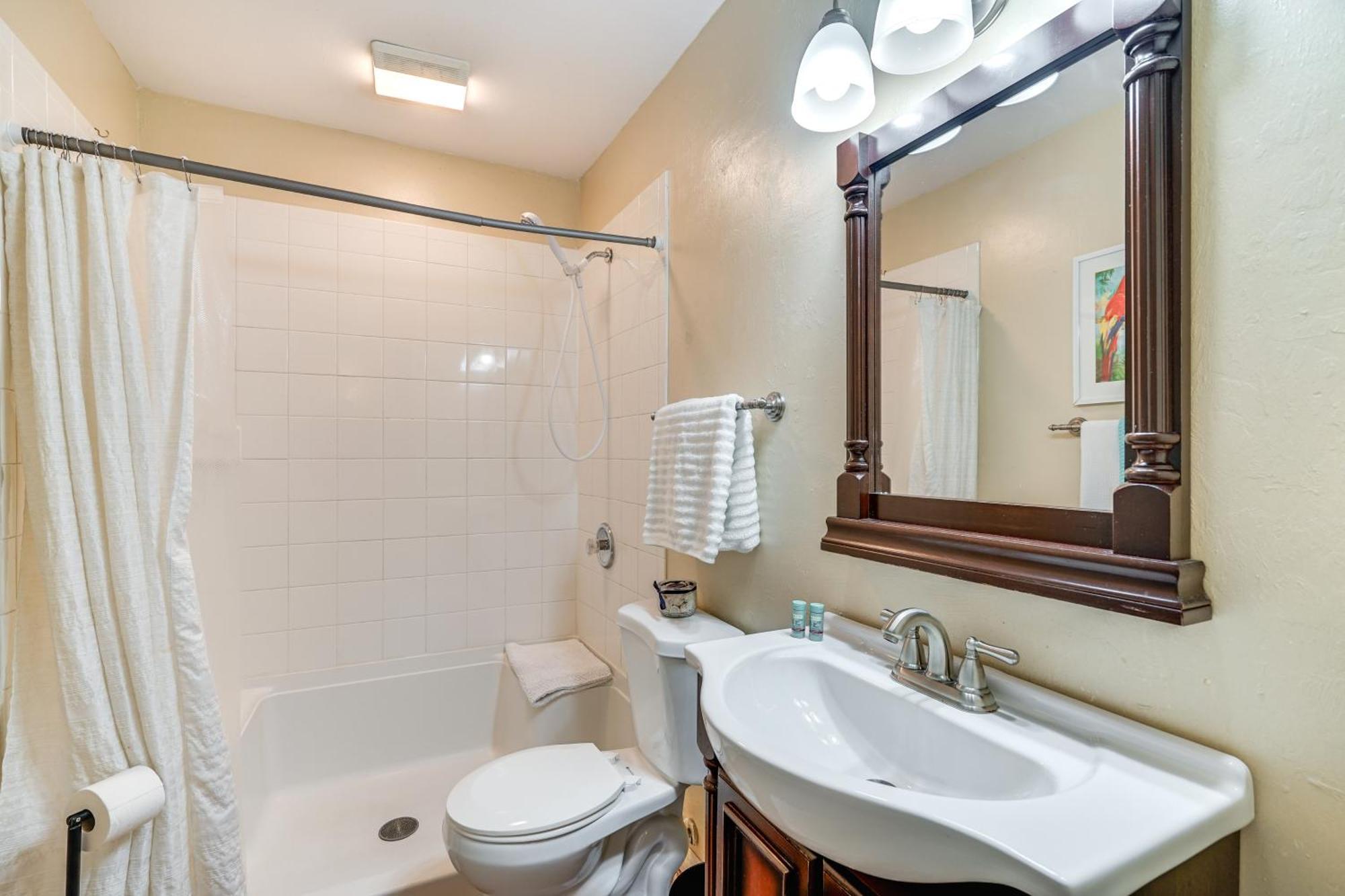 Fort Myers Bungalow - 12 Miles To The Beach! Εξωτερικό φωτογραφία